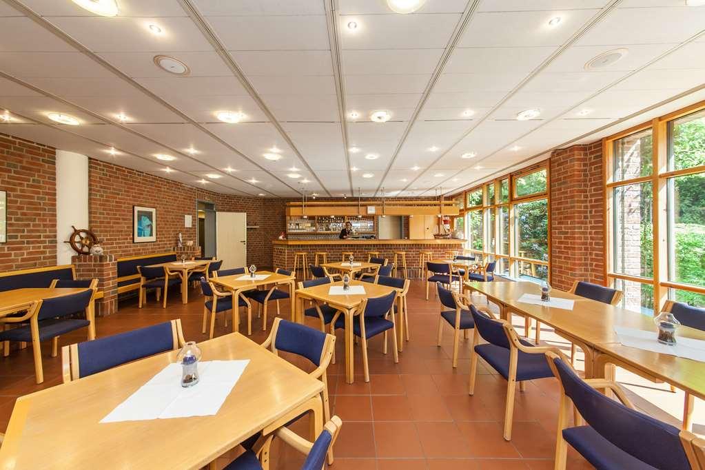 Garner Hotel Kiel - Akademie Étterem fotó